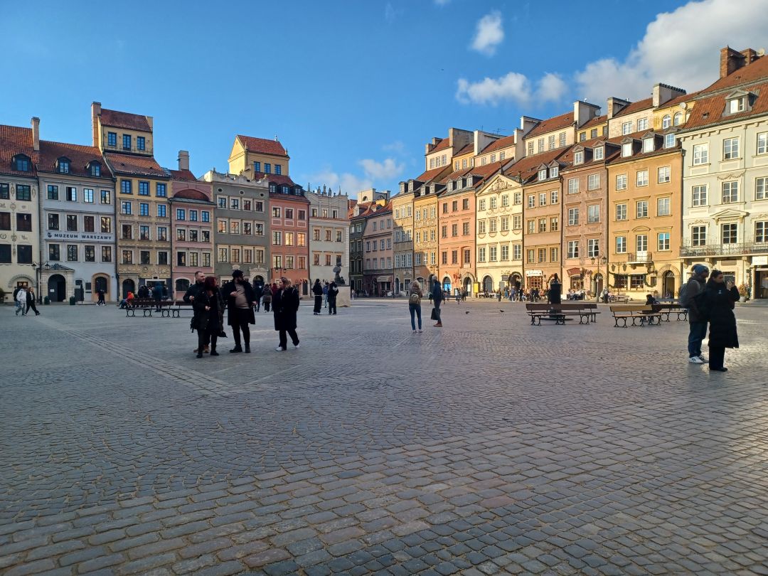 Grupa na wycieczce szkolnej